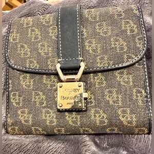 EUC Dooney and Bourke denim wallet with lock